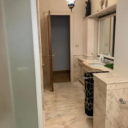 Park House Πανσιόν 3*