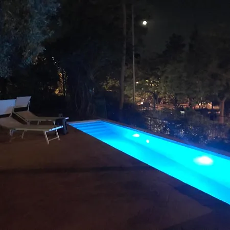 Park House 3*